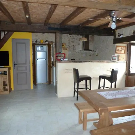 Holiday home Souffle Nature Douville